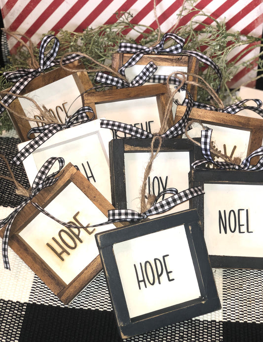 Farmhouse Frame Ornament