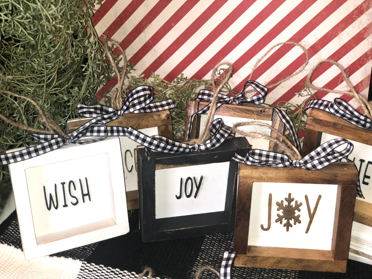 Farmhouse Frame Ornament